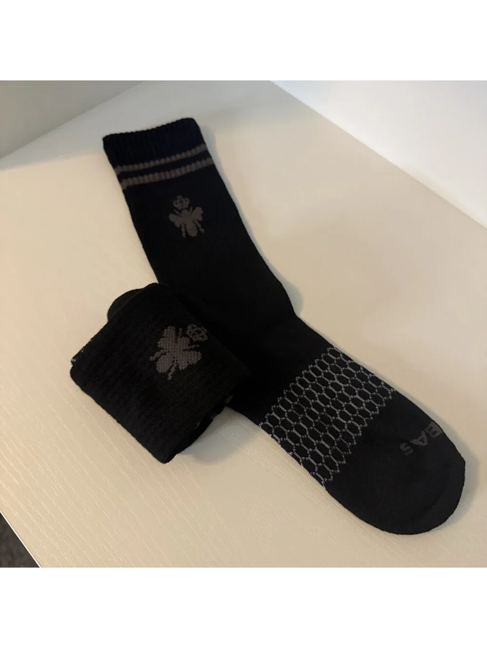 Bombas Crew Socks Size M Black Cushioned Honeycomb 3 Pair Pack NWT